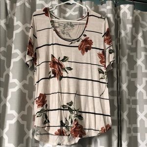 Xl floral shirt sleeve shirt